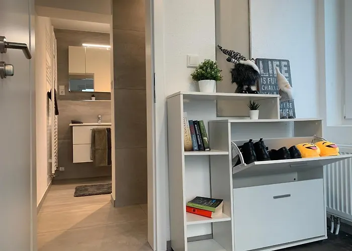 W1 - Kontaktloser 24h Check In, W-lan, Netflix, Parkplatz, Kueche, Boxspring-bett 巴克贝格