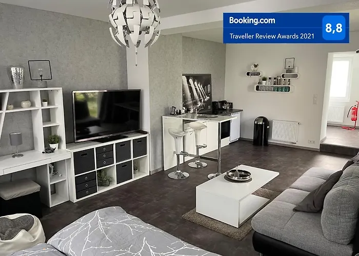 W1 - Kontaktloser 24h Check In, W-lan, Netflix, Parkplatz, Kueche, Boxspring-bett 公寓